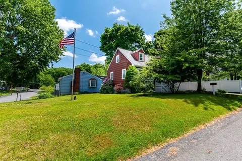 Exterior - 30 Poplar St, Dedham, MA 02026 photo 9 of 10