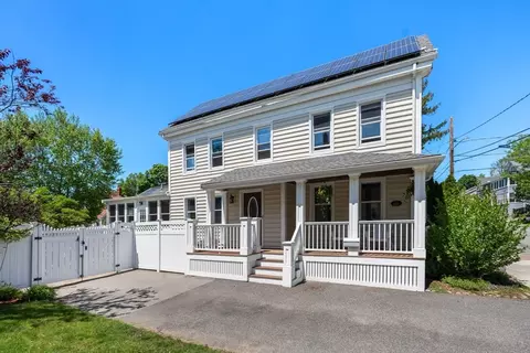 54 Fayette St, Watertown, MA 02472