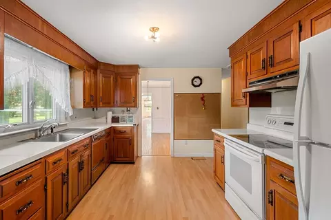30 Bailey Rd, Andover, MA 01810 photo 6