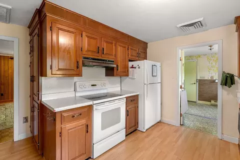 30 Bailey Rd, Andover, MA 01810 photo 5