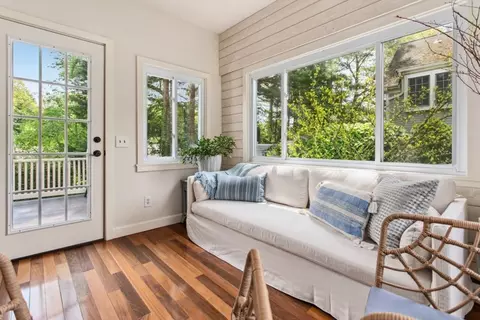 Exterior - 124 Pine Ridge Rd, Reading, MA 01867 photo 7 of 12