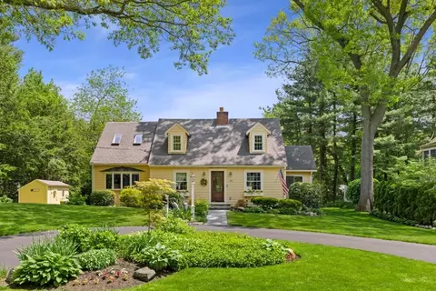 Exterior - 124 Pine Ridge Rd, Reading, MA 01867 photo 2 of 12