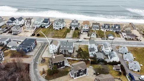 1 Coulson Pratt, Salisbury, MA 01952