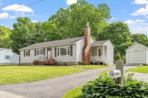 14 Kenwood St, Chelmsford, MA 01824