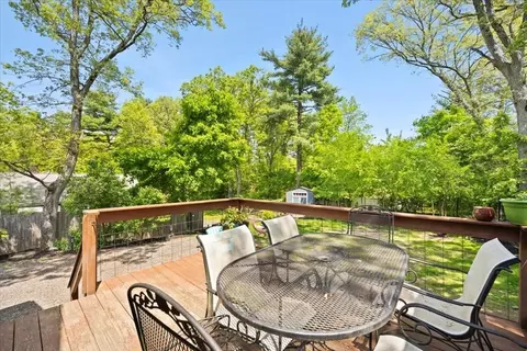 Exterior - 208 Turnpike St, Canton, MA 02021 photo 3 of 8