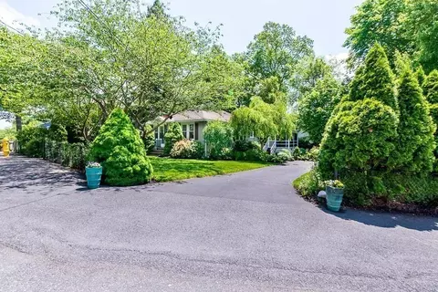 Exterior - 61 Crane St, Dedham, MA 02026 photo 23 of 23