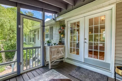 Exterior - 61 Crane St, Dedham, MA 02026 photo 6 of 23