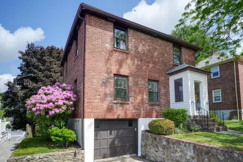 311 Appleton St, Arlington, MA 02476
