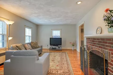 311 Appleton St, Arlington, MA 02476 photo 5