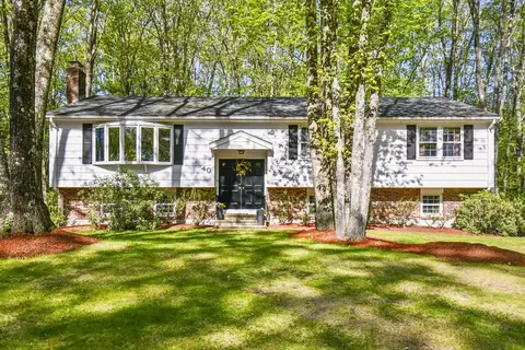 40 Valentine Rd, Northborough, MA 01532