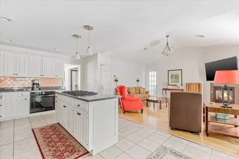 Kitchen - 39 Waterfall Rd, Acushnet, MA 02743 photo 6 of 6