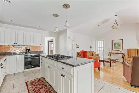 Kitchen - 39 Waterfall Rd, Acushnet, MA 02743 photo 5 of 6