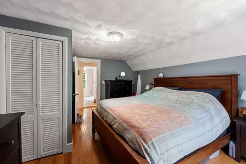 Bedroom - 111 Green St, Reading, MA 01867 photo 1 of 4