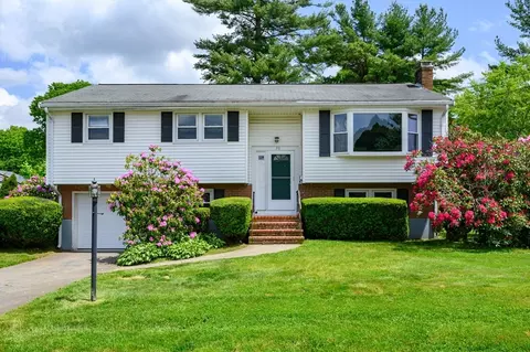 20 Emory St, Brockton, MA 02301