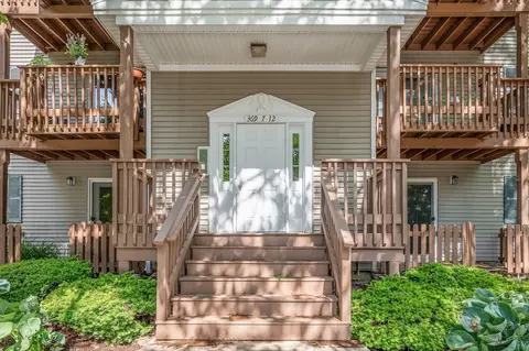369 Aiken Ave #7, Lowell, MA 01850