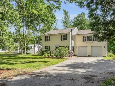 123 Groton Rd, Westford, MA 01886