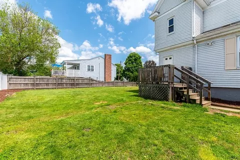 Exterior - 55 Kiely Rd, Dedham, MA 02026 photo 7 of 11