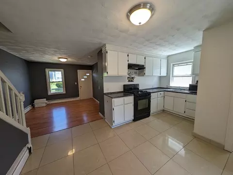 117 Carl St, Fall River, MA 02721 photo 7