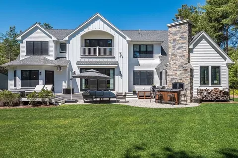 110 Ryecroft, Plymouth, MA 02360