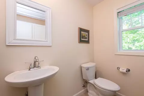 Bath - 8 Grapevine Rd, Lynn, MA 01904 photo 1 of 5