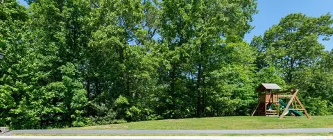 Exterior - 8 Grapevine Rd, Lynn, MA 01904 photo 5 of 5