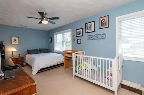 Bedroom - 8 Grapevine Rd, Lynn, MA 01904 photo 3 of 9