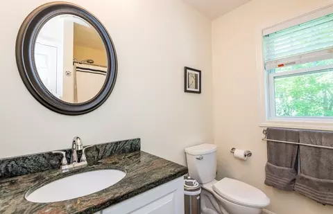 Bath - 8 Grapevine Rd, Lynn, MA 01904 photo 2 of 5
