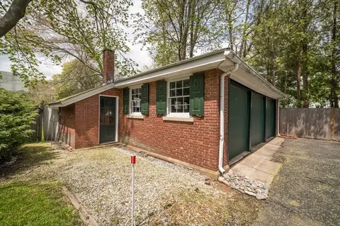 68 Lothrop St, Beverly, MA 01915 photo 40