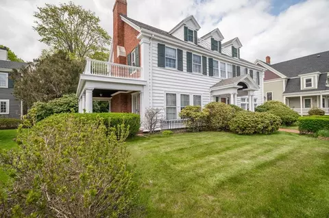 68 Lothrop St, Beverly, MA 01915 photo 2
