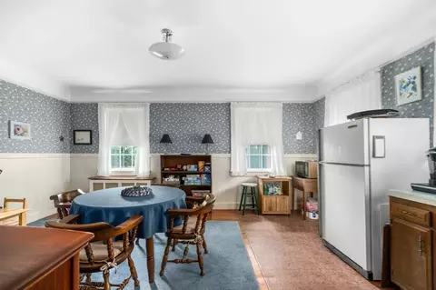 68 Lothrop St, Beverly, MA 01915 photo 31
