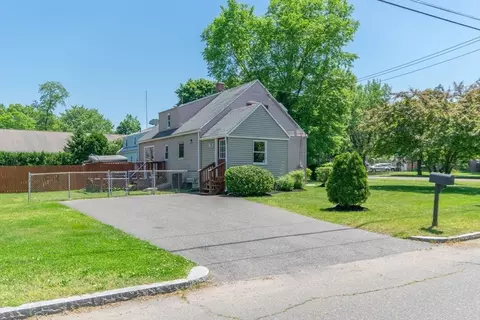 1660 Wilbraham Rd, Springfield, MA 01119 photo 26
