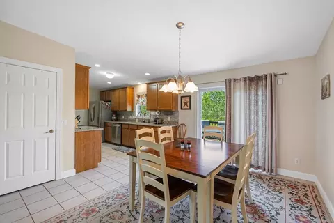 6 Dominique Dr, Webster, MA 01570 photo 7