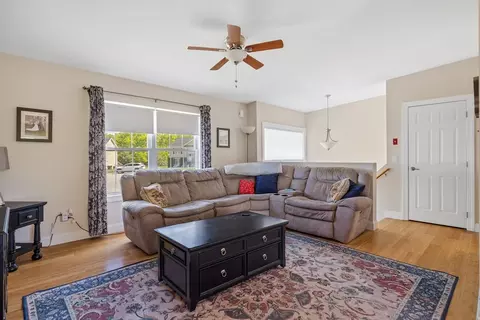 6 Dominique Dr, Webster, MA 01570 photo 2