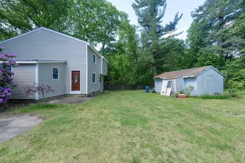 110 Arkansas Rd, Tewksbury, MA 01876