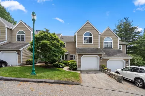 202 Bishops Forest Dr #202, Waltham, MA 02452