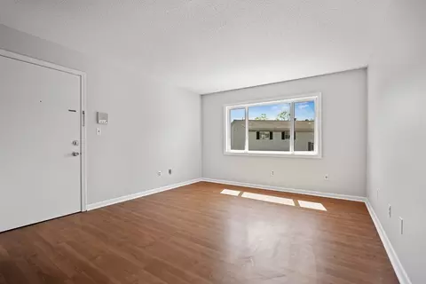 5455 N Main St #2E, Fall River, MA 02720 photo 6