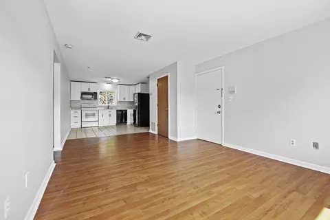 5455 N Main St #2E, Fall River, MA 02720 photo 8