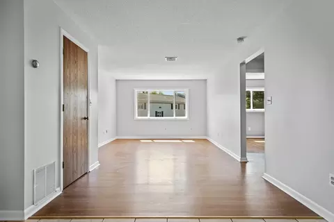 5455 N Main St #2E, Fall River, MA 02720 photo 7