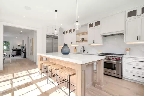 41 Waverly St, Brookline, MA 02445