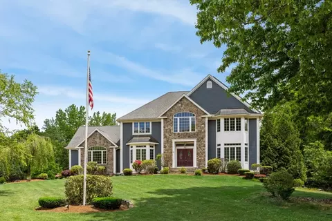 65 Birchwood Rd, Tewksbury, MA 01876