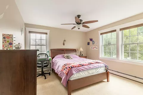 Bedroom - 66 Lindall St, Danvers, MA 01923 photo 4 of 5
