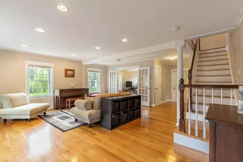 Living - 66 Lindall St, Danvers, MA 01923 photo 2 of 6