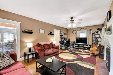 112 Main St, Ashburnham, MA 01430 photo 9