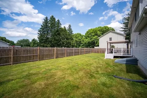 1572 Sumner Ave, Springfield, MA 01118 photo 31