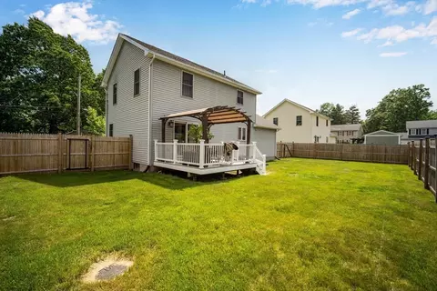 1572 Sumner Ave, Springfield, MA 01118 photo 30
