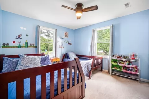 1572 Sumner Ave, Springfield, MA 01118 photo 20