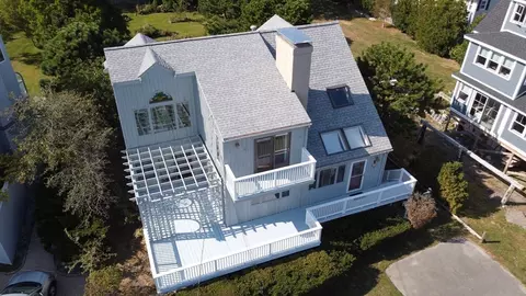 72 Willow Rd, Nahant, MA 01908