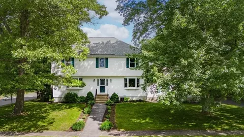 69 Coolidge Ave, Haverhill, MA 01832