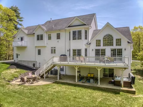 Exterior - 16 Cardiff Rd, Windham, NH 03087 photo 3 of 5