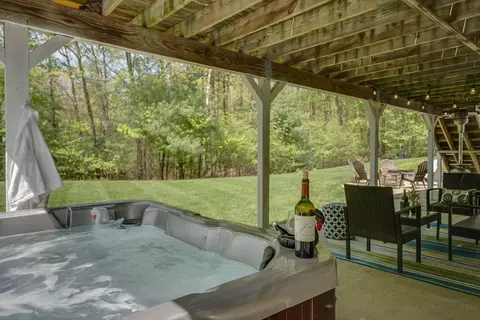 Exterior - 16 Cardiff Rd, Windham, NH 03087 photo 5 of 5